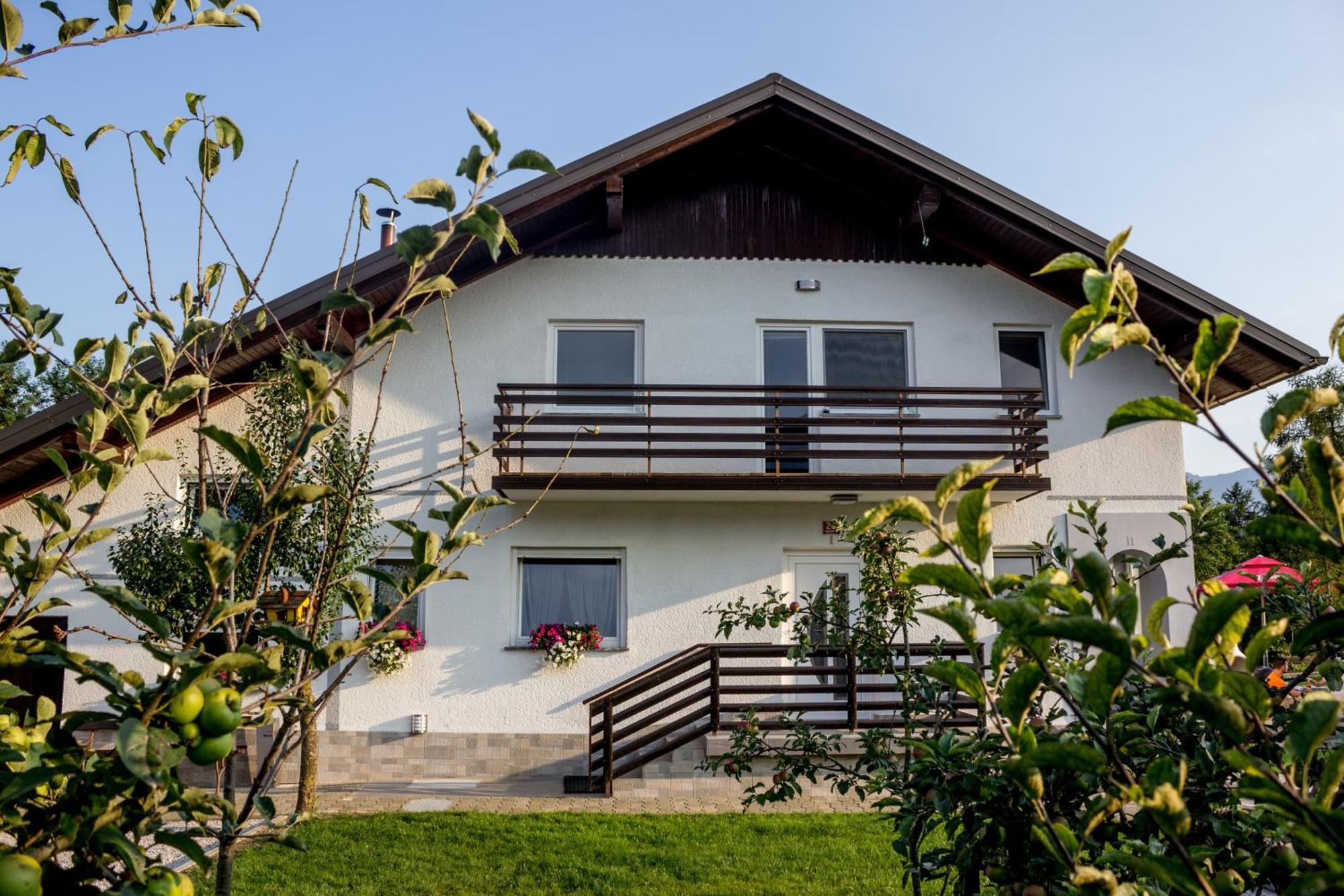 Hanzi Holiday Home Recica ob Savinji Номер фото